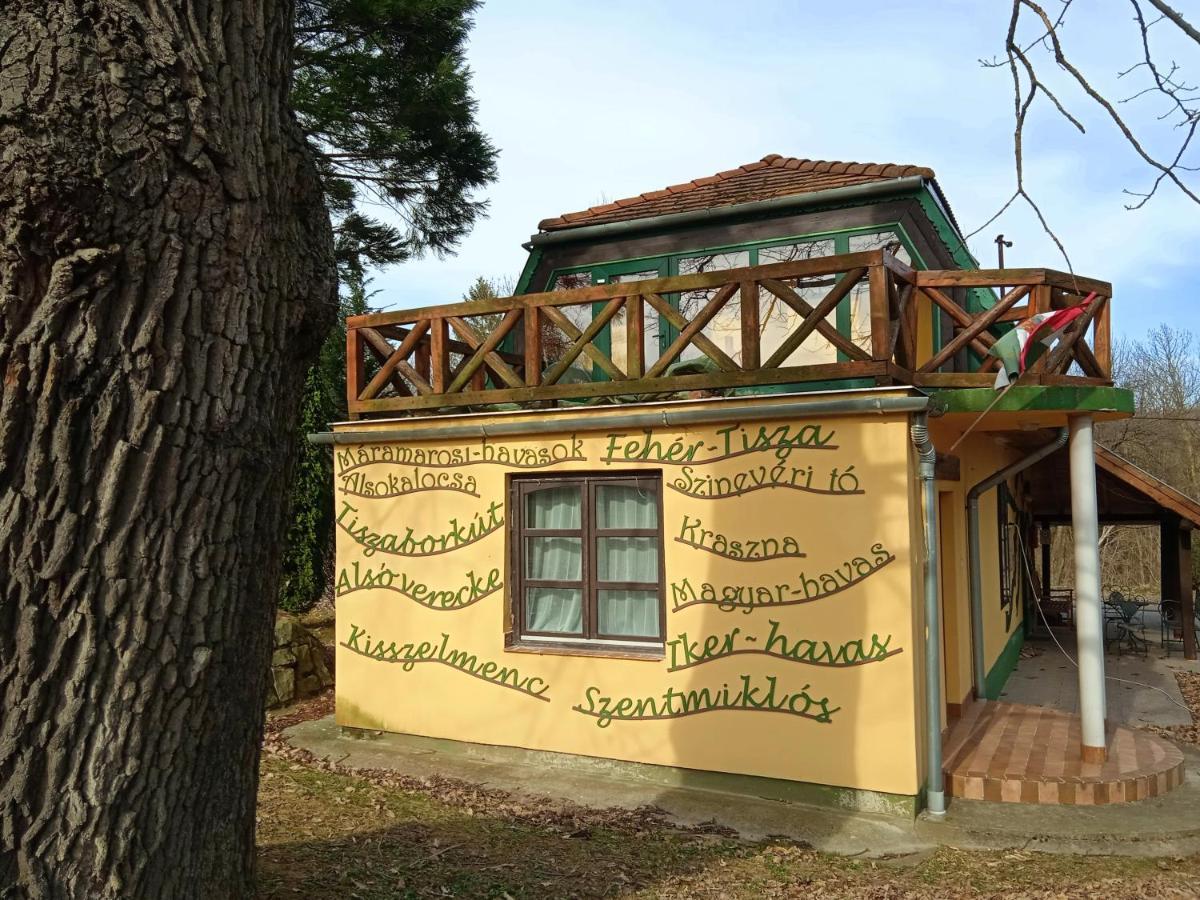 Bed and Breakfast Nagy-Magyarország Park Isztimér Exterior foto